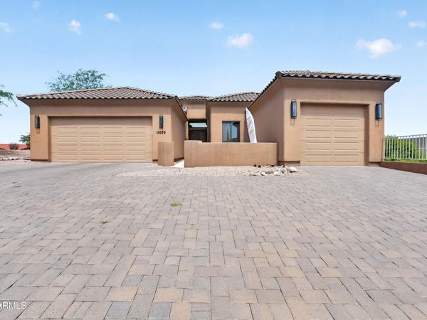 15039 N GREENHURST Avenue, Fountain Hills, AZ 85268