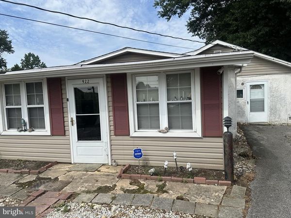 922 E HAZELDELL AVENUE, NEW CASTLE, DE 19720
