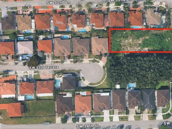 148 SW 32 Lane , Miami, FL 33185