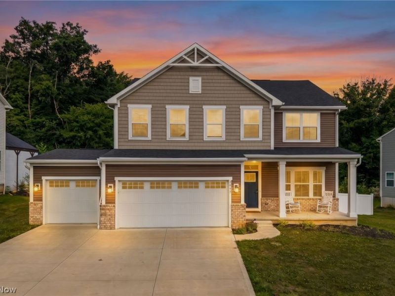 3945 Old Hickory Avenue NW, Canton, OH 44718 Photo 2