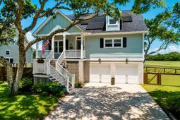 1463 Harborsun Drive photo 4