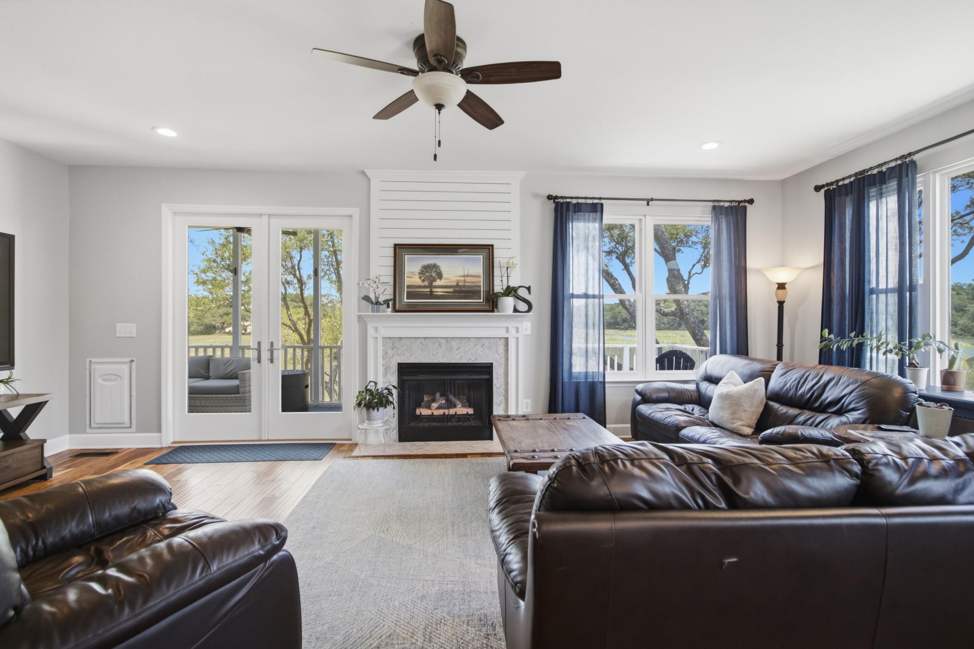 1463 Harborsun Drive Photo 27