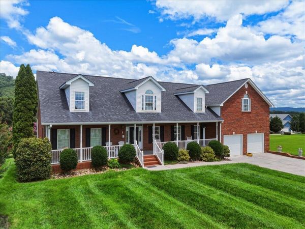 1225 Legacy Bay Drive, Mooresburg, TN 37811
