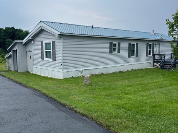 144 NOTH HYDE PARK RD Road, Hyde Park, VT 05655