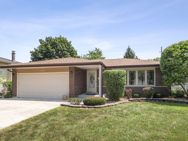 16725 Oleander Avenue , Tinley Park, IL 60477