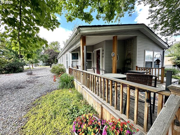 250 5TH ST, Baker City, OR 97814