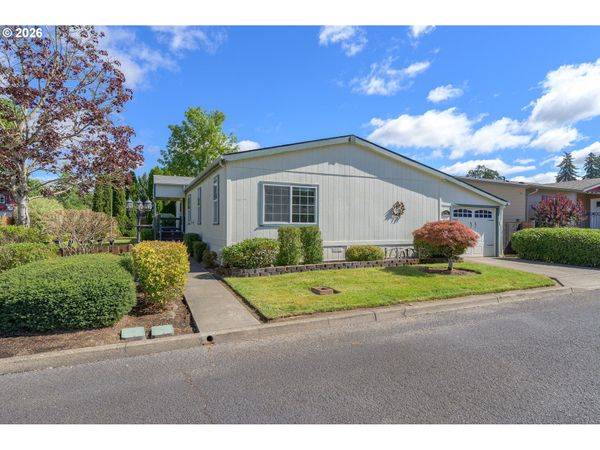 1282 E 3RD ST, Lafayette, OR 97127