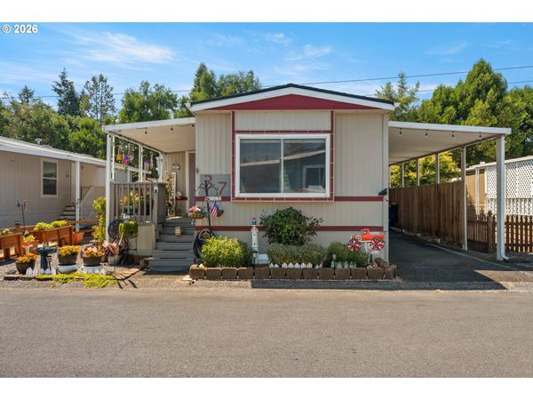 13640 SE HIGHWAY 212, Unit #37, Clackamas, OR 97015