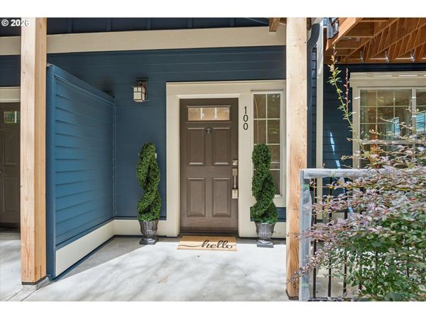 22866 SW FOREST CREEK DR, Unit 100, Sherwood, OR 97140