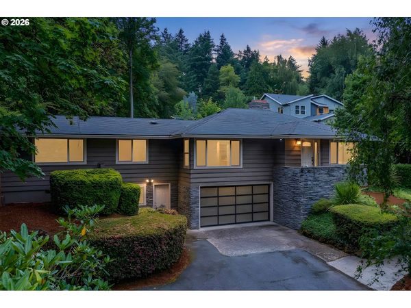 9940 SW TERWILLIGER BLVD, Portland, OR 97219
