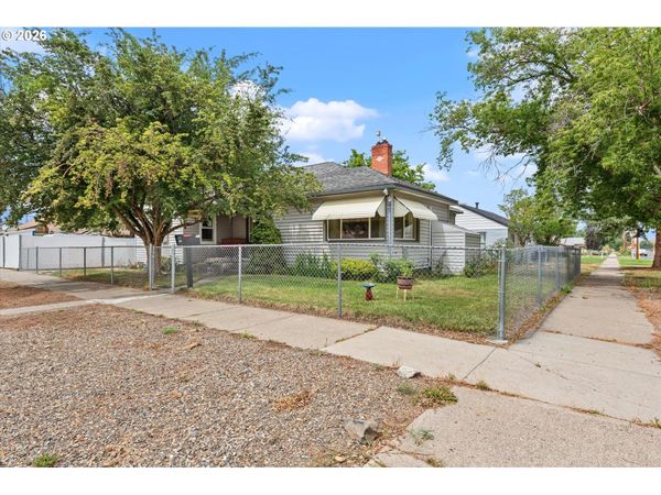 2700 CAMPBELL ST, Baker City, OR 97814