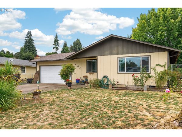 440 NE 3RD ST, Willamina, OR 97396