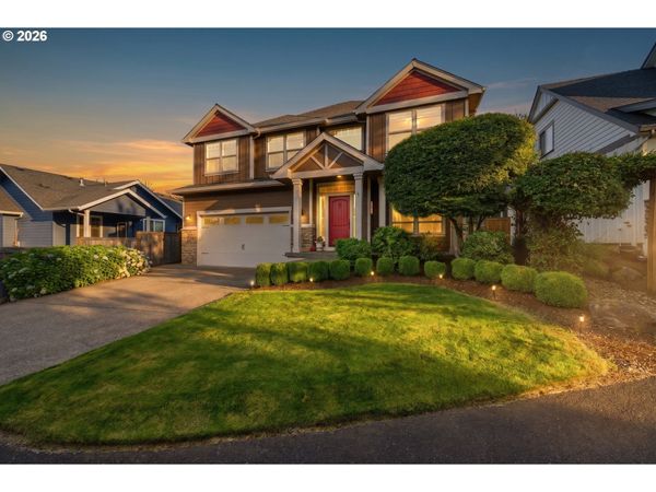 2454 EGRET AVE, Salem, OR 97306