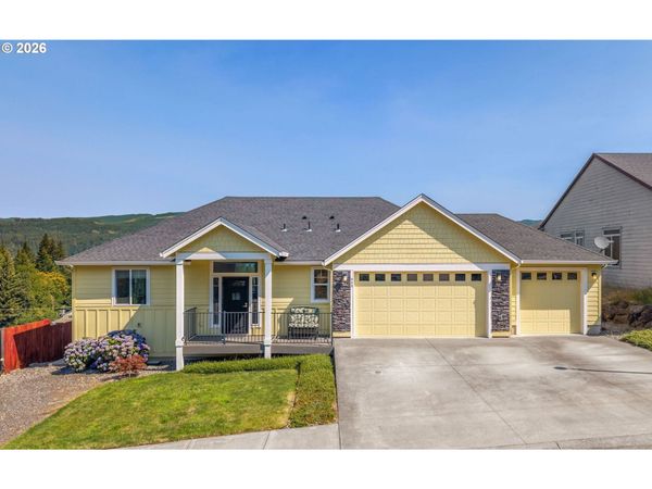 959 SE WINDSONG DR, Cascade Locks, OR 97014