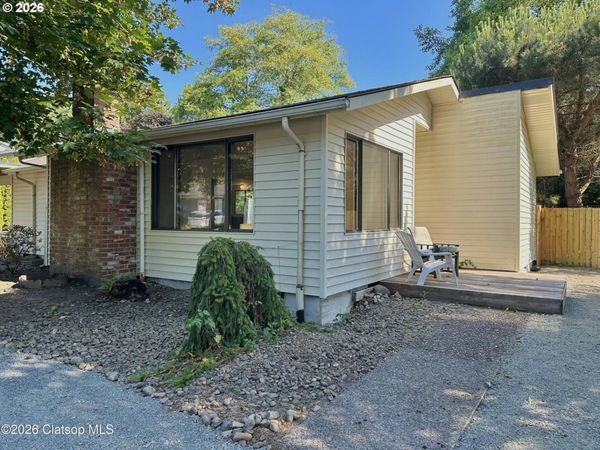 579 S WAHANNA RD, Seaside, OR 97138