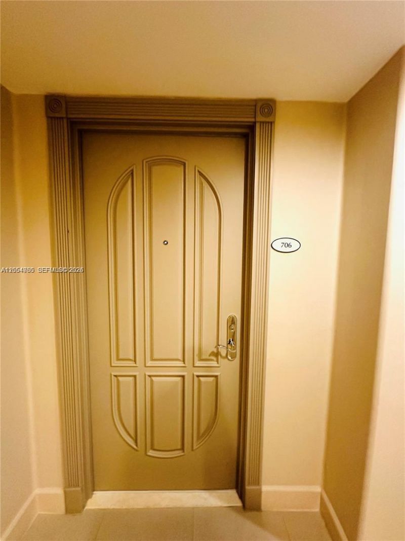 3370 NE 190th St, Unit 706, Aventura, FL 33180 Photo