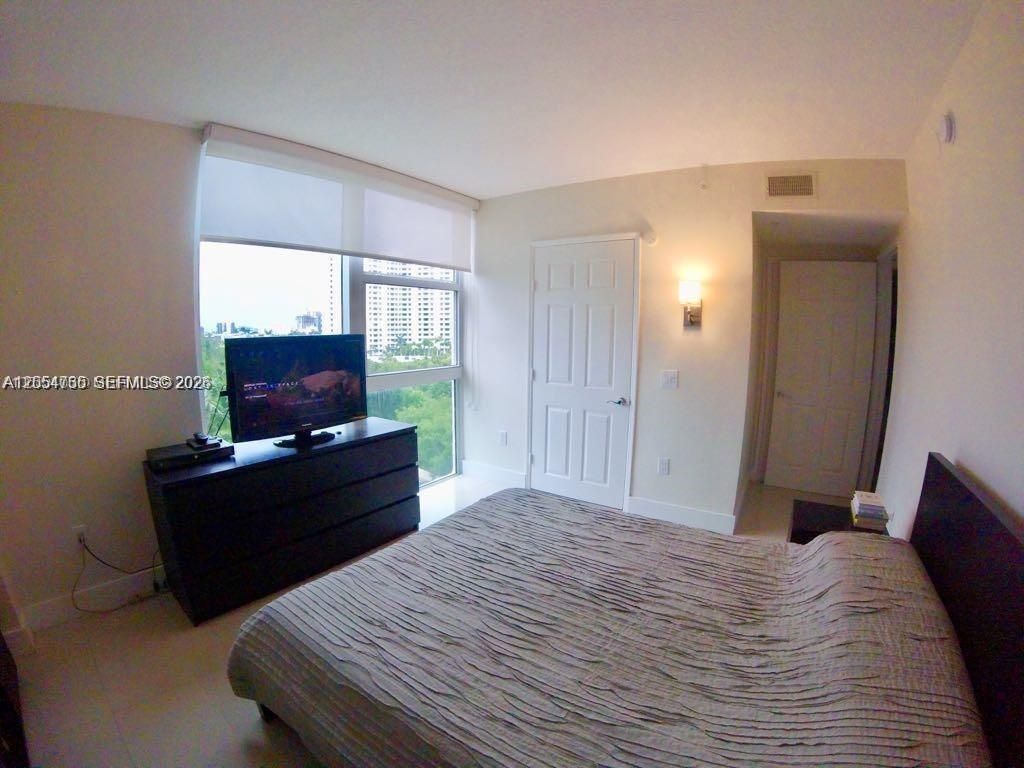 3370 NE 190th St, Unit 706, Aventura, FL 33180 Photo
