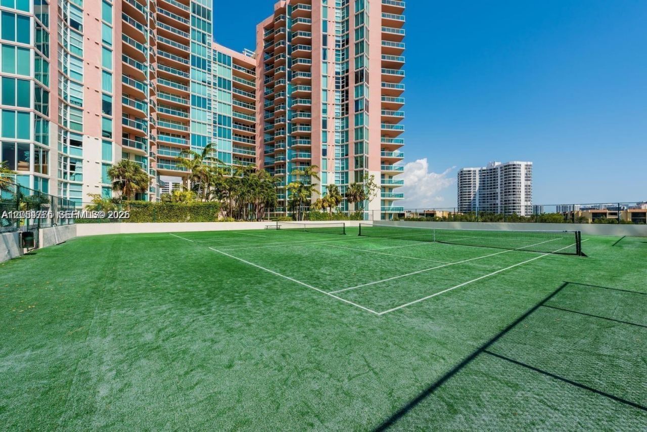 3370 NE 190th St, Unit 706, Aventura, FL 33180 Photo