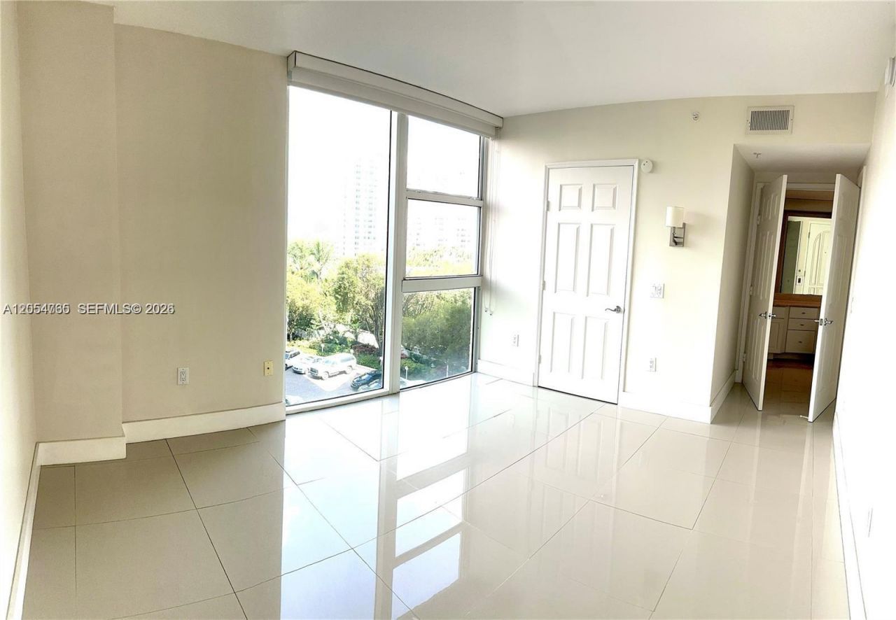 3370 NE 190th St, Unit 706, Aventura, FL 33180 Photo