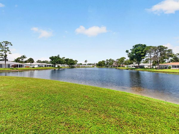 5241 Privet Place, Unit B, Delray Beach, FL 33484