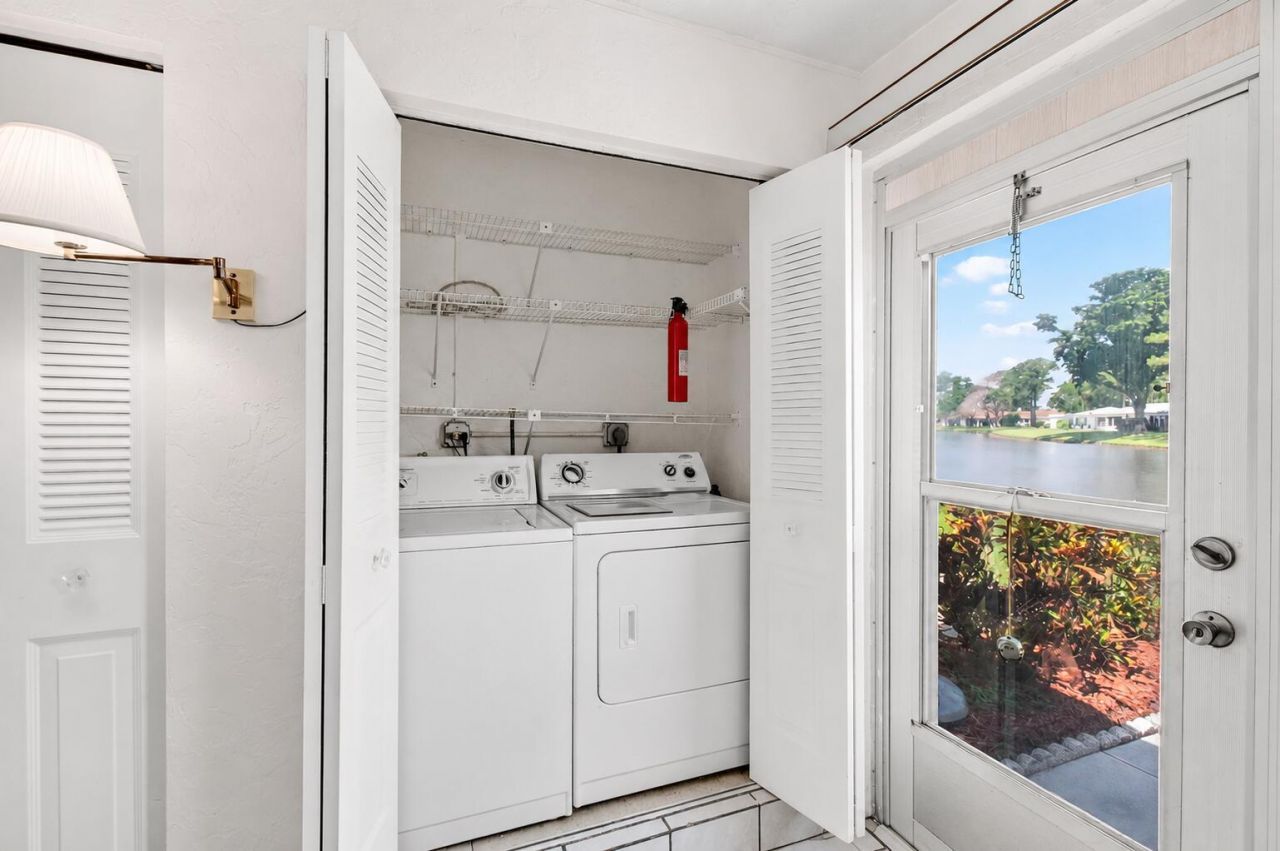 5241 Privet Place, Unit B, Delray Beach, FL 33484 Photo