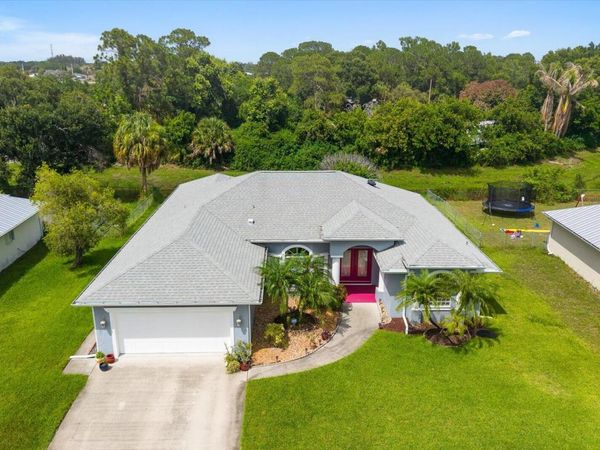 541 SW Dairy Road, Port St. Lucie, FL 34953