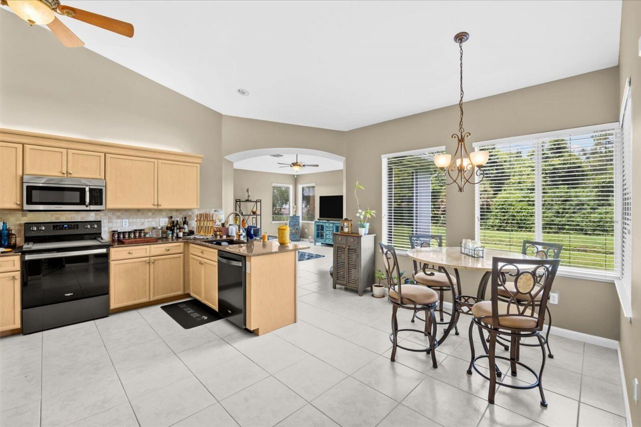 541 SW Dairy Road, Port Saint Lucie, FL 34953 Photo