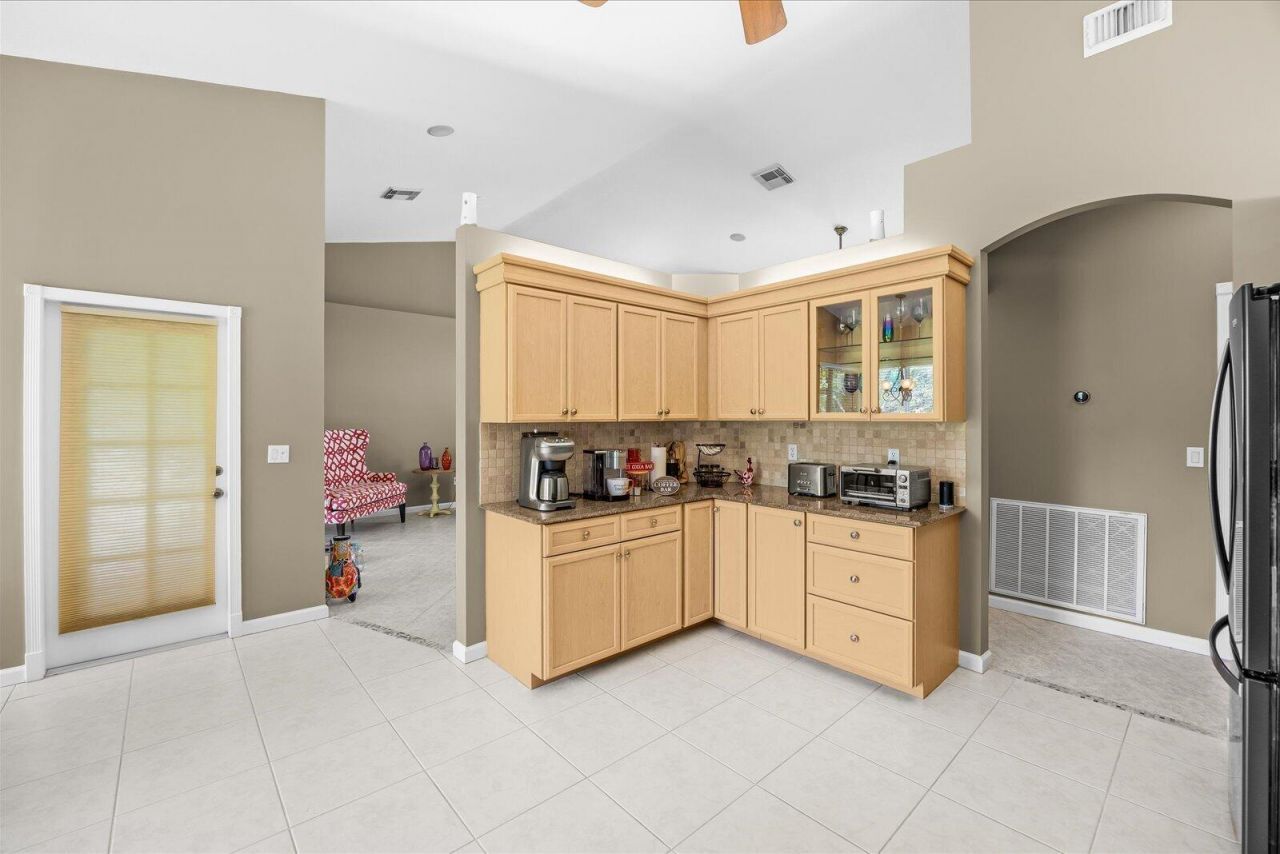541 SW Dairy Road, Port Saint Lucie, FL 34953 Photo