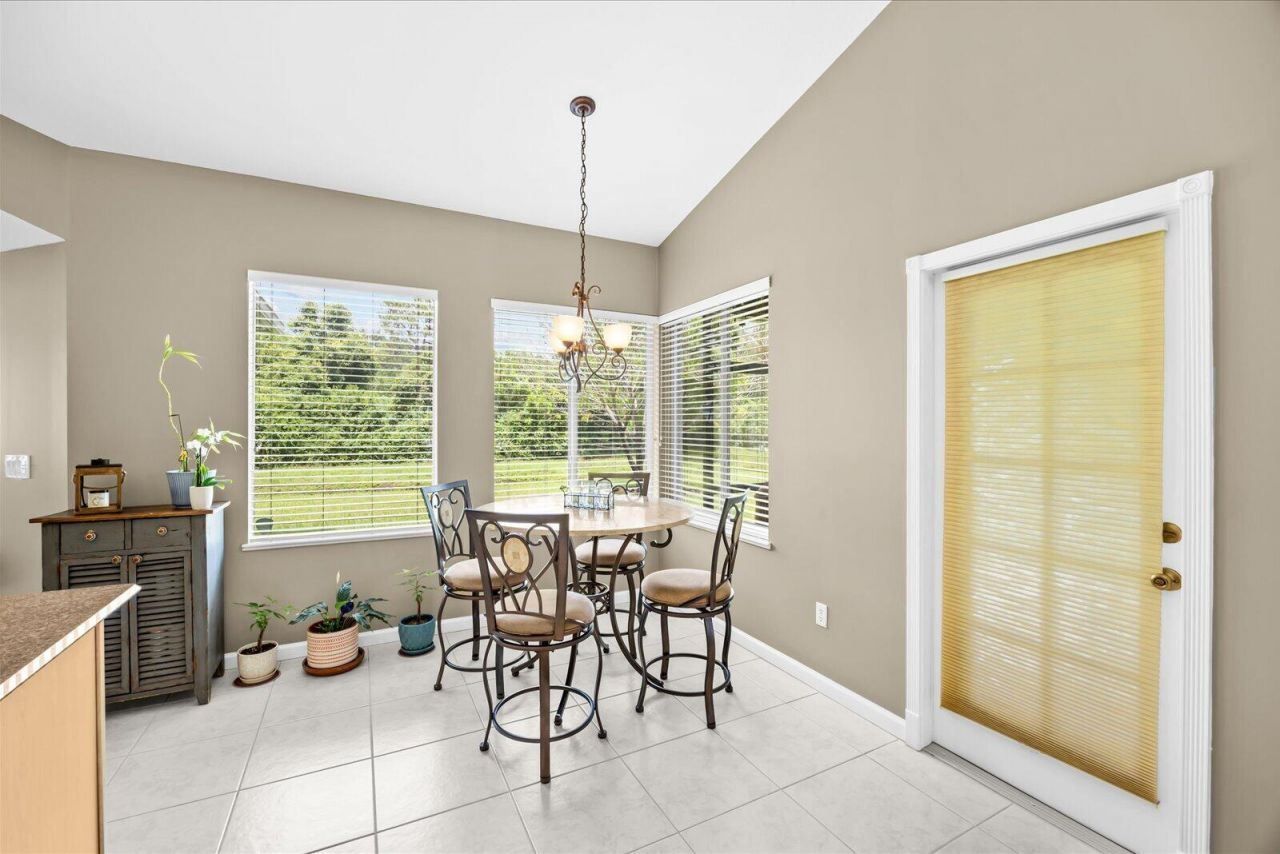 541 SW Dairy Road, Port Saint Lucie, FL 34953 Photo