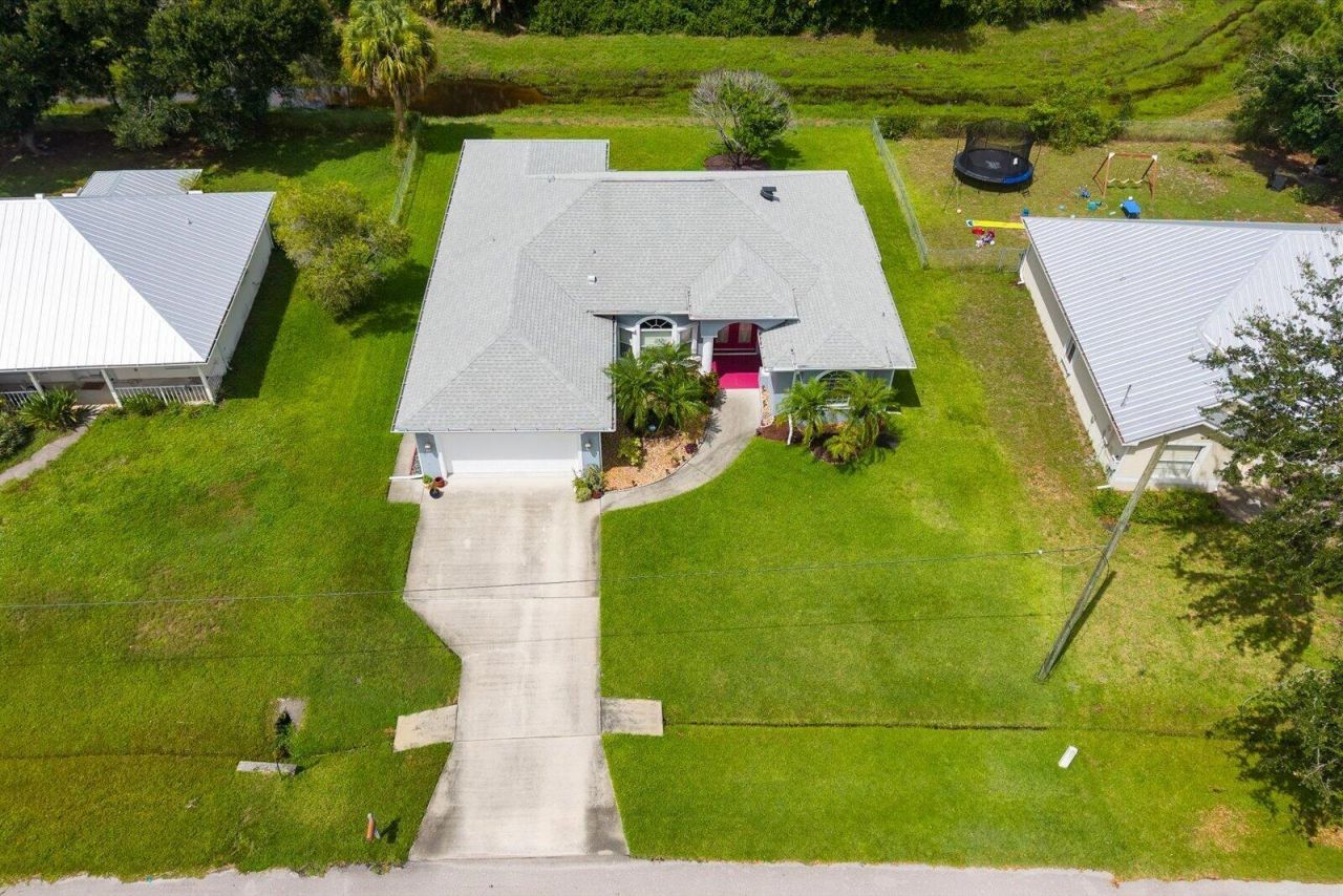 541 SW Dairy Road, Port Saint Lucie, FL 34953 Photo
