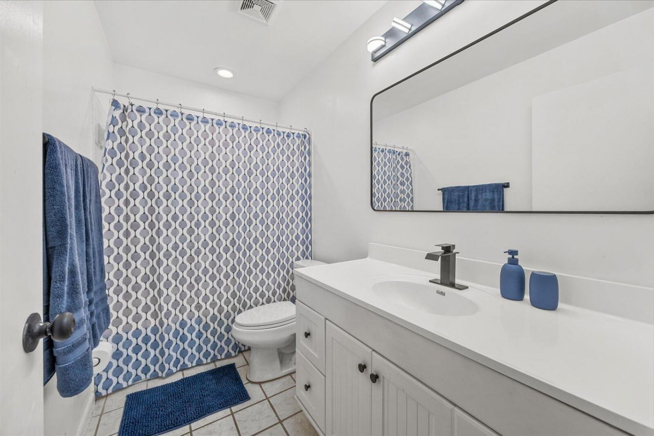 2832 SW Giralda, Port Saint Lucie, FL 34953 Photo