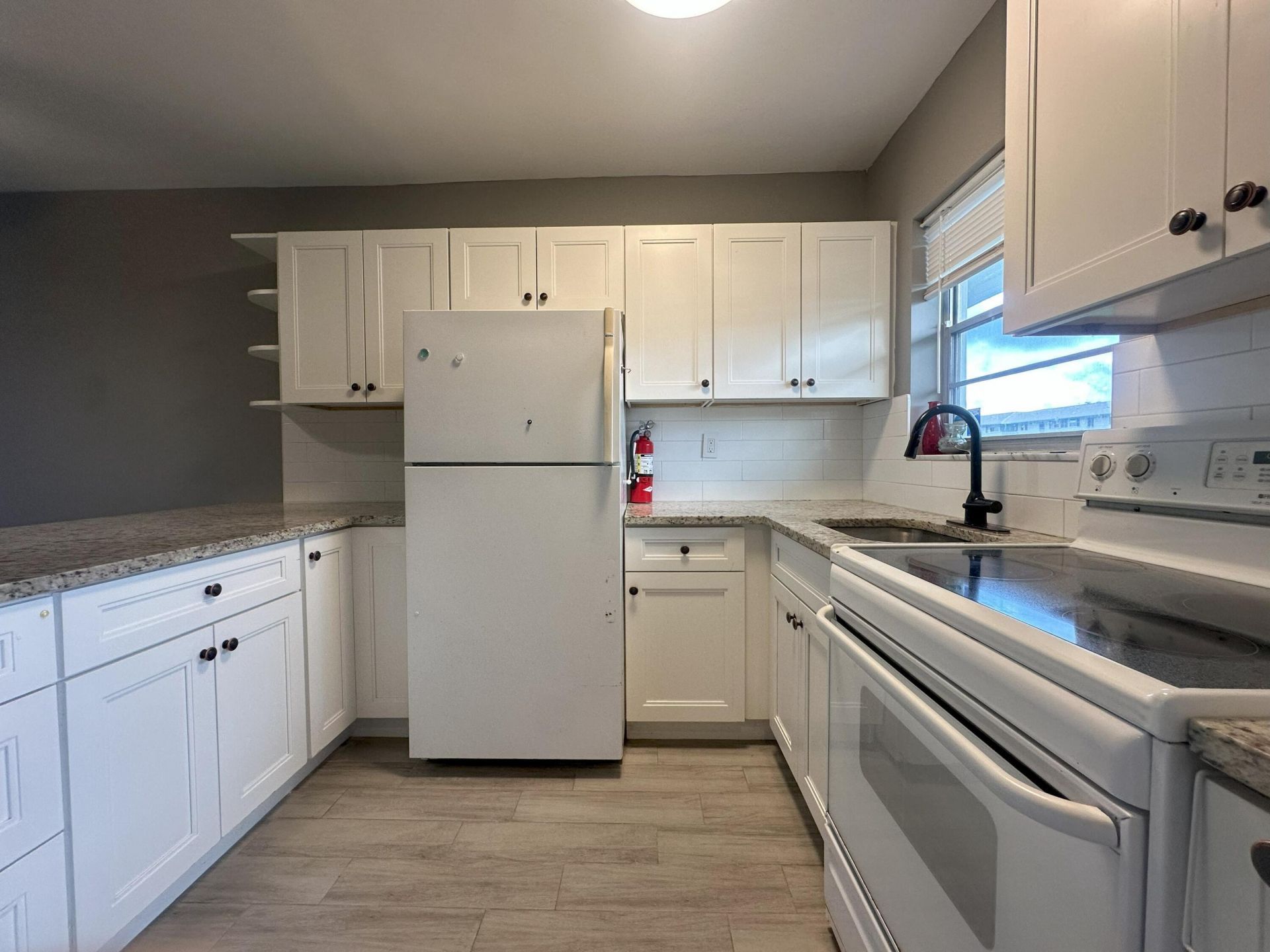 1113 Lake Terrace, Unit 107, Boynton Beach, FL 33426 Photo