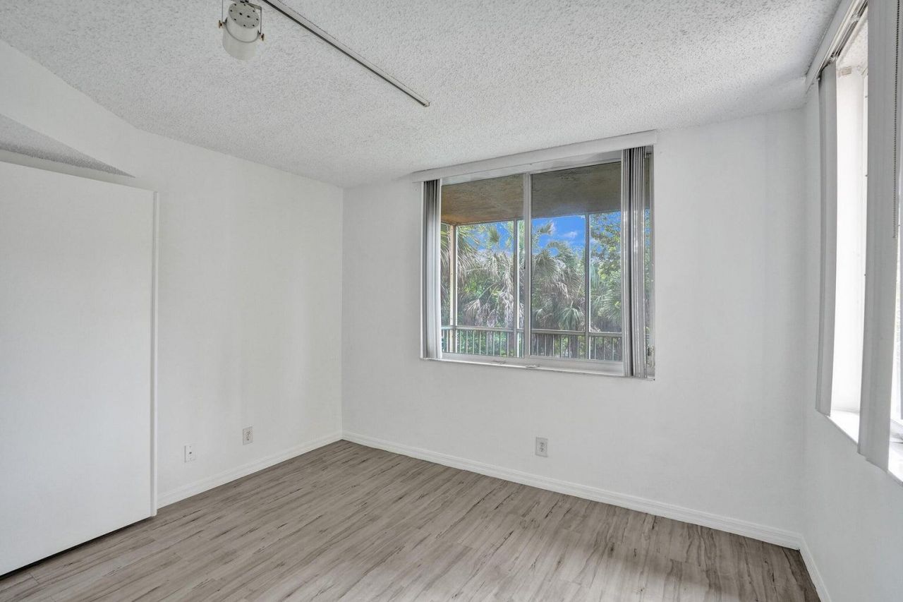 4015 W Mcnab Road, Unit D204, Pompano Beach, FL 33069 Photo