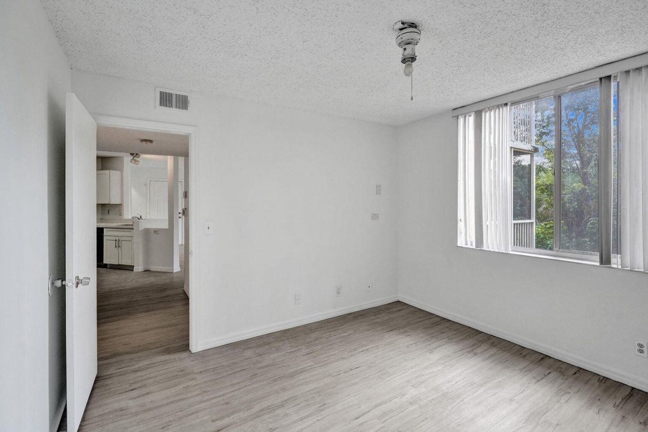4015 W Mcnab Road, Unit D204, Pompano Beach, FL 33069 Photo