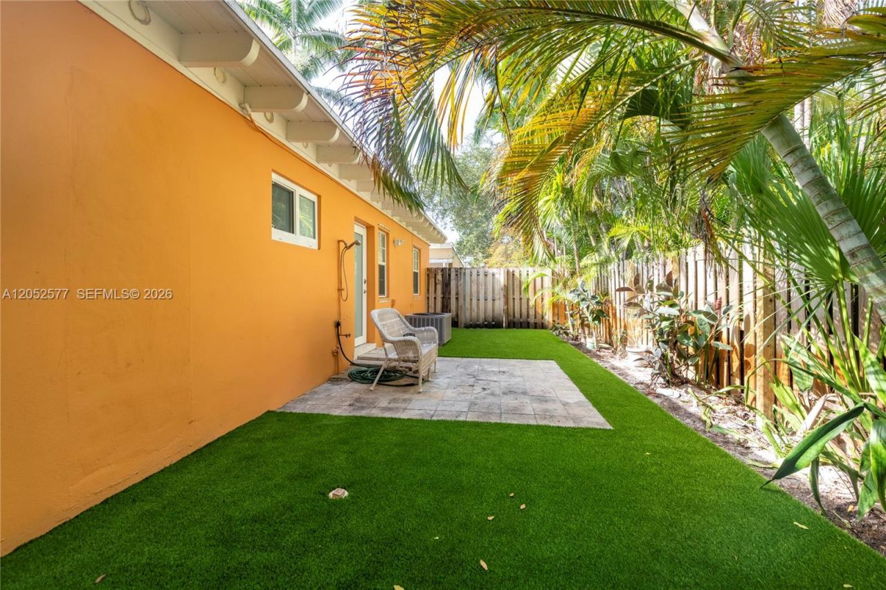 809 NE 17th Ave , Unit 4, Fort Lauderdale, FL 33304 Photo