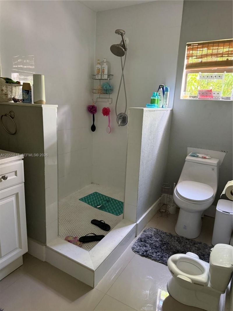 1892 NW 8th Ter, Homestead, FL 33030 Photo