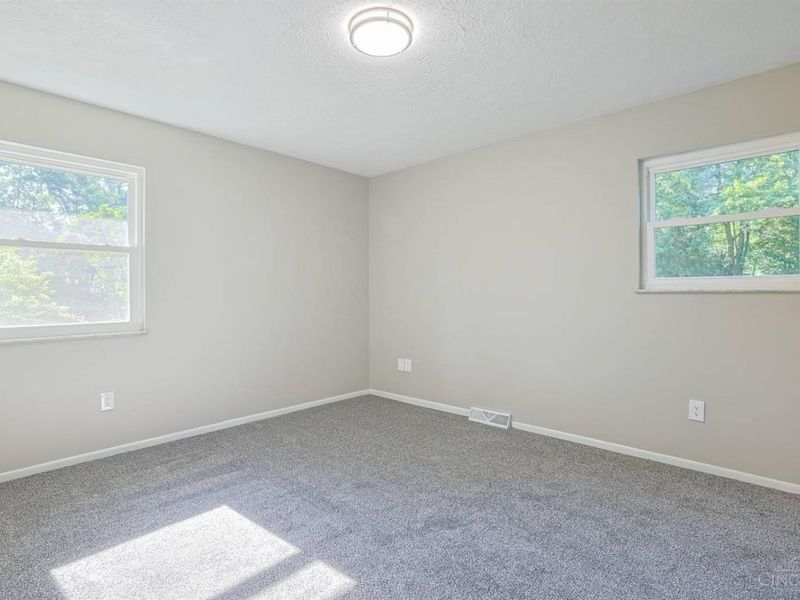 1379 Naegele Road, Pierce Twp, OH 45102 Photo 22