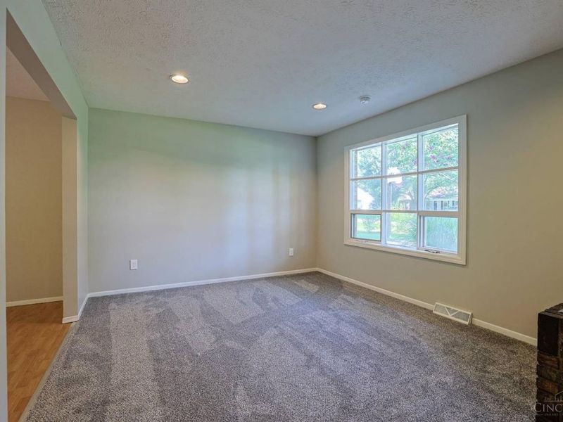 1379 Naegele Road, Pierce Twp, OH 45102 Photo 6