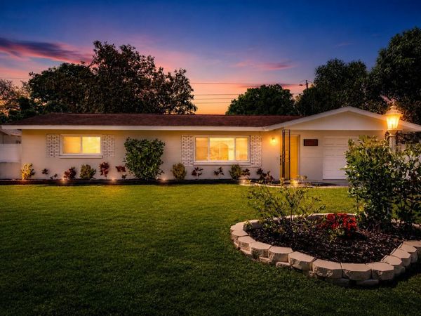 12174 83RD AVENUE , SEMINOLE, FL 33772