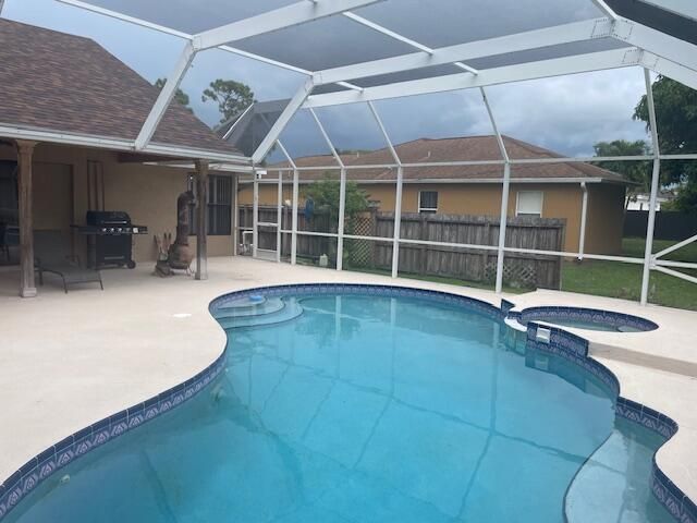 618 SE Streamlet Avenue, Port Saint Lucie, FL 34983 Photo