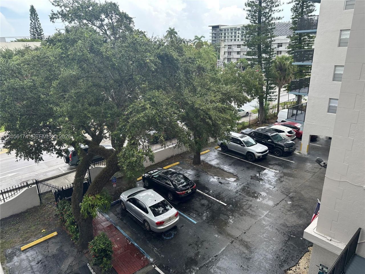 12590 NE 16th Ave , Unit 411, North Miami, FL 33161 Photo