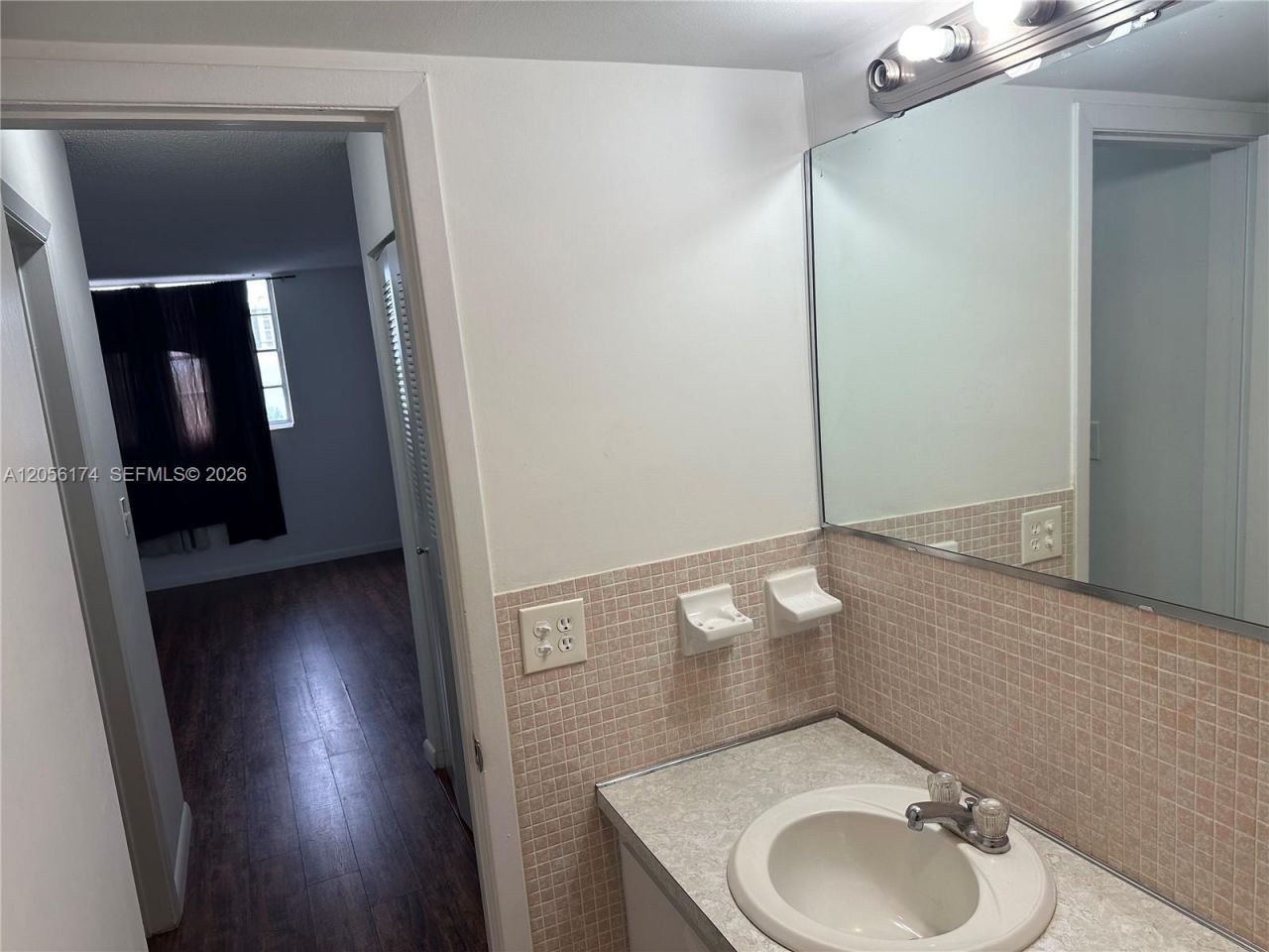 12590 NE 16th Ave , Unit 411, North Miami, FL 33161 Photo