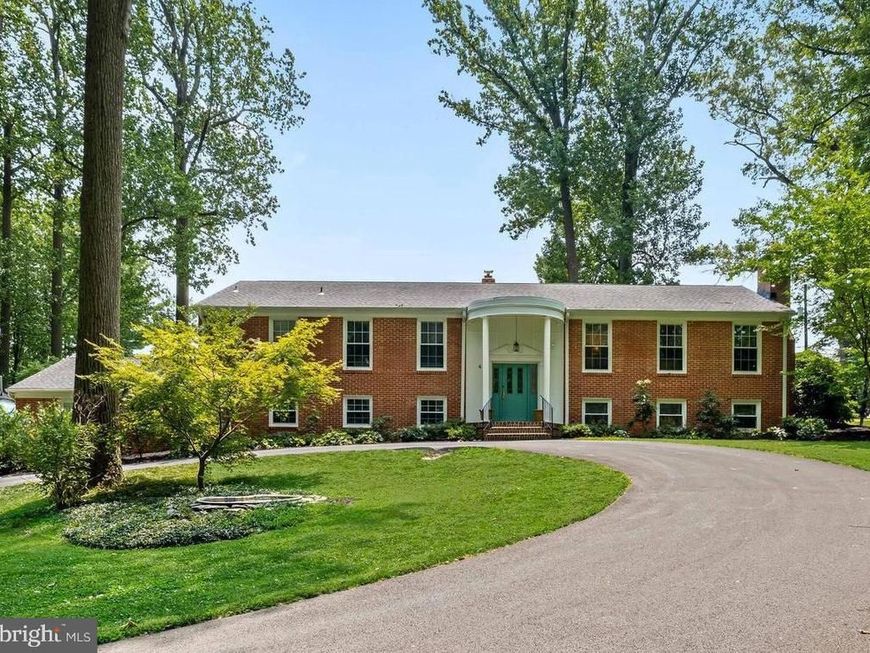 4 Country Club Lane, Phoenix, MD 21131 Main Photo