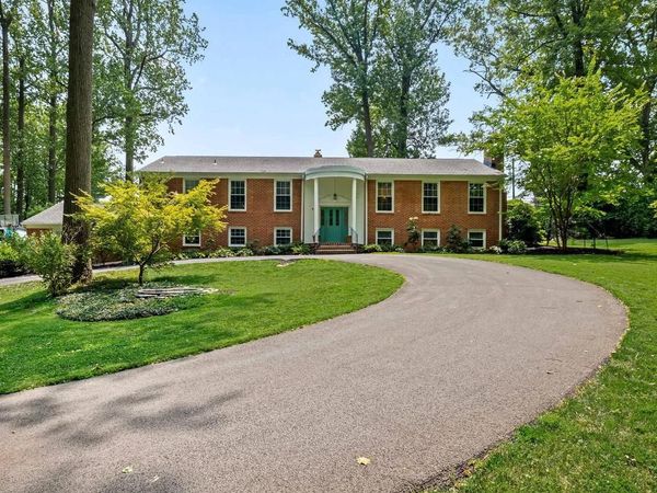 4 COUNTRY CLUB LANE, PHOENIX, MD 21131