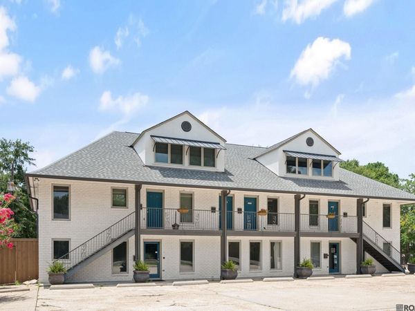 1012 S Acadian Thwy, Baton Rouge, LA 70806