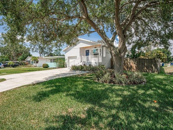 3792 ARKANSAS AVENUE NE, ST PETERSBURG, FL 33703