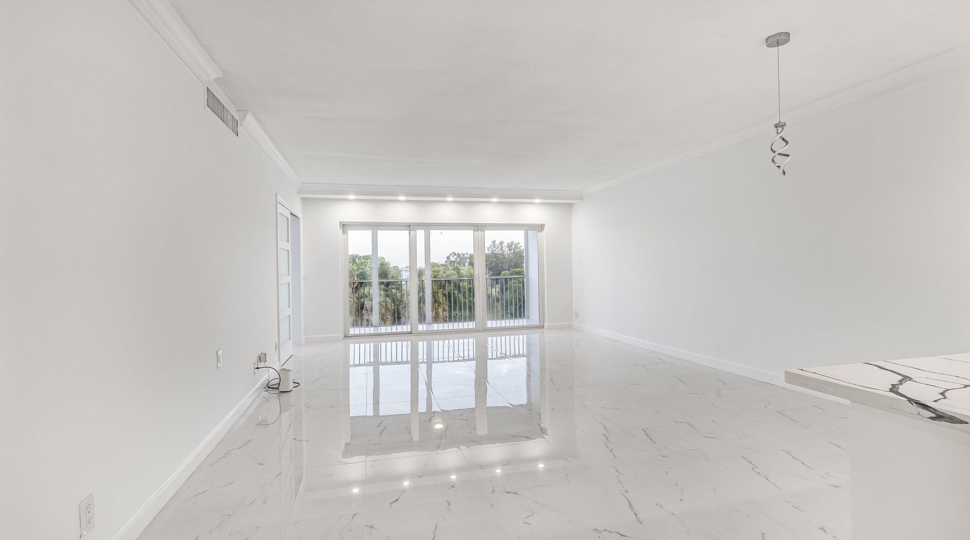 3000 N Palm Aire Drive, Unit 407, Pompano Beach, FL 33069 Photo