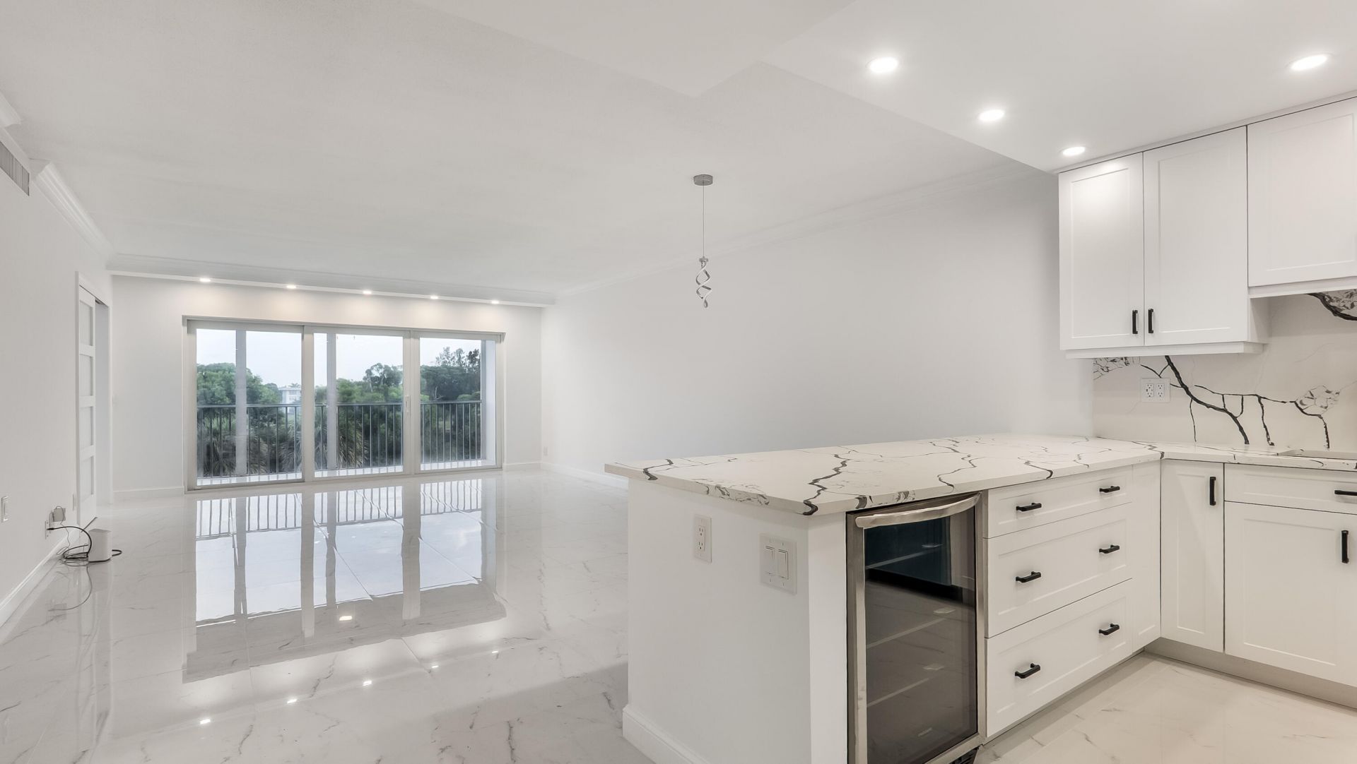 3000 N Palm Aire Drive, Unit 407, Pompano Beach, FL 33069 Photo