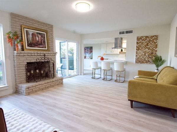1231 Lexington Square , Corsicana, TX 75110