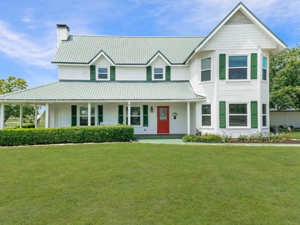 11054 County RD 2464 , Poetry, TX 75160